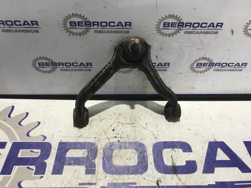 Recambio de brazo suspension superior delantero izquierdo para ssangyong kyron 2.0 referencia OEM IAM 4440108000  