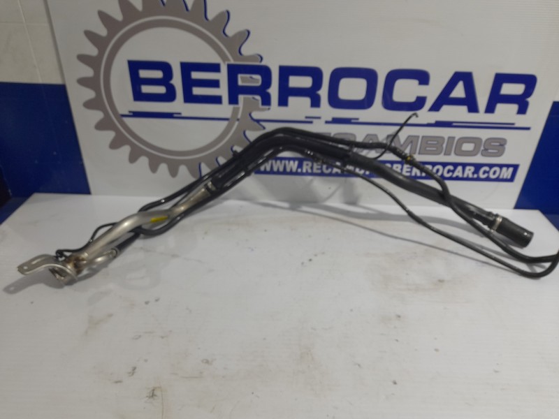 Recambio de tubo llenado combustible para land rover range rover sport 3.6 td v8 referencia OEM IAM WMJ500183  