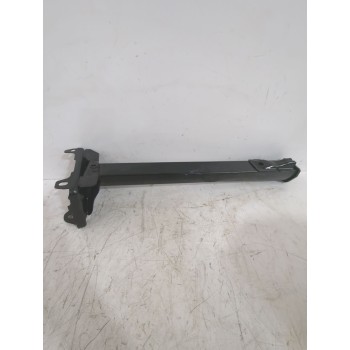 Recambio de puntera delantera izquierda de paragolpes para peugeot rifter 1.5 bluehdi 100 referencia OEM IAM 9677054980  