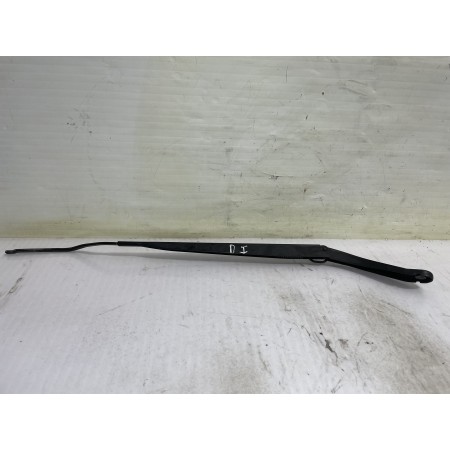 Recambio de brazo limpia delantero izquierdo para renault scenic ii authentique referencia OEM IAM 7701062073  