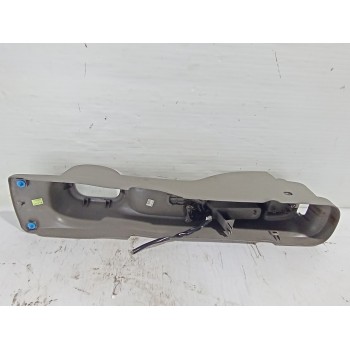 Recambio de apoyabrazos central para nissan micra (k12e) acenta referencia OEM IAM 96910  