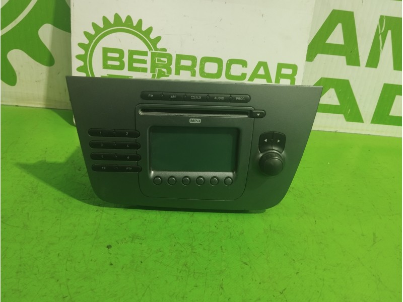 Recambio de sistema audio / radio cd para seat altea xl (5p5) 1.9 tdi referencia OEM IAM W05P1035186B  