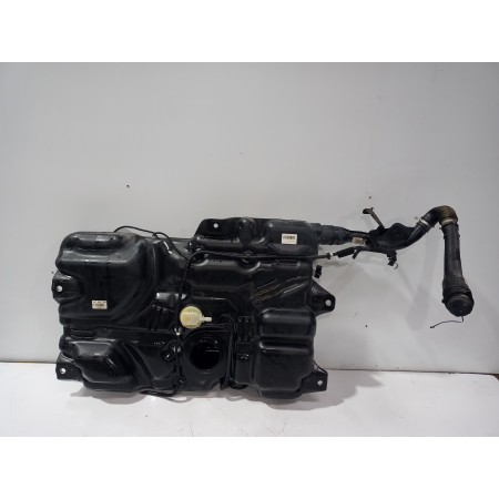 Recambio de deposito combustible para renault trafic furgón l1h1 2,7t referencia OEM IAM 8201497675  
