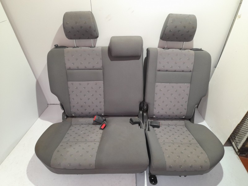 Recambio de asientos traseros para hyundai getz (tb) 1.5 crdi cat referencia OEM IAM 892001C600FGK  