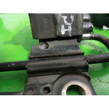 Recambio de bisagra puerta para audi a6 berlina (4f2) 2.4 referencia OEM IAM 8E0831411B  