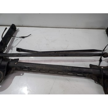 Recambio de puente trasero para renault trafic furgón l1h1 2,7t referencia OEM IAM 555016630R  