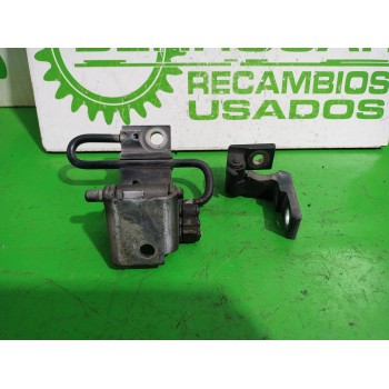 BISAGRA PUERTA 8E0831412B 