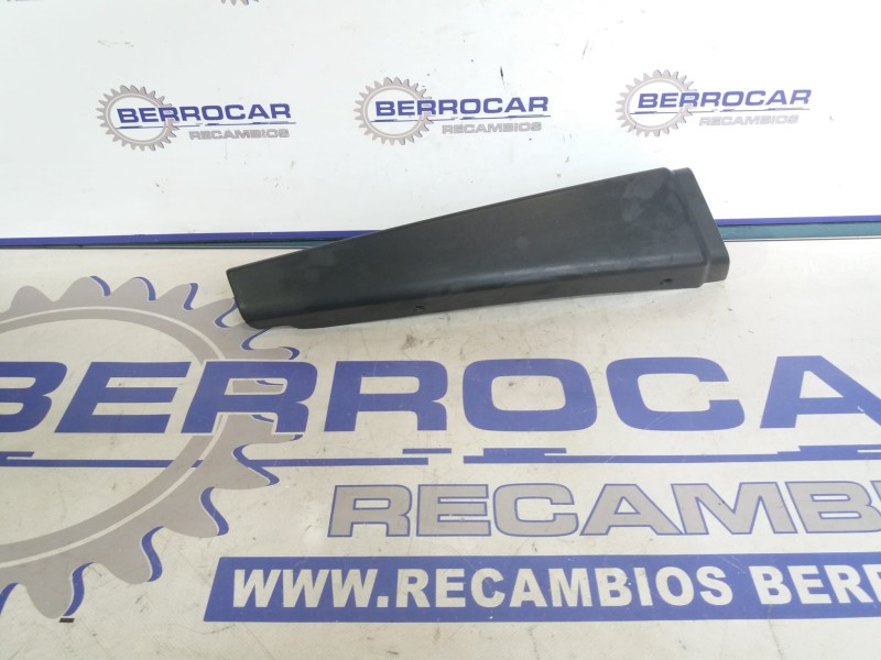 Recambio de moldura interior para seat leon (1p1) referencia OEM IAM 1P0853289  
