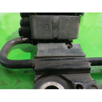 Recambio de bisagra puerta para audi a6 berlina (4f2) 2.4 referencia OEM IAM 8E0831412B  