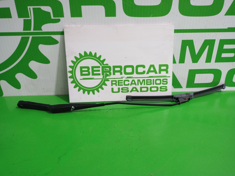 Recambio de brazo limpia delantero derecho para seat ibiza (6l1) 1.9 sdi referencia OEM IAM 6L1955410C  