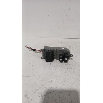 Recambio de mando elevalunas delantero izquierdo para toyota yaris (_p9_) 1.33 vvt-i (nsp90_) referencia OEM IAM 848200D100  