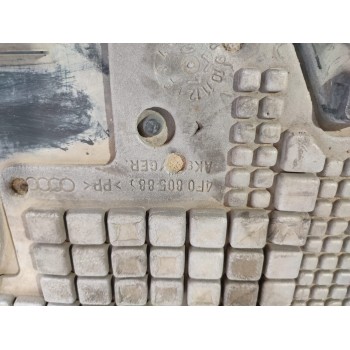 Recambio de cubrecarter para audi a6 avant (4g5) referencia OEM IAM 4F0805885  