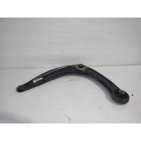 Recambio de brazo suspension inferior delantero izquierdo para peugeot 3008 style referencia OEM IAM 833548  