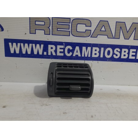 Recambio de rejilla aireadora para citroën jumpy 1.9 diesel referencia OEM IAM 1461979077  