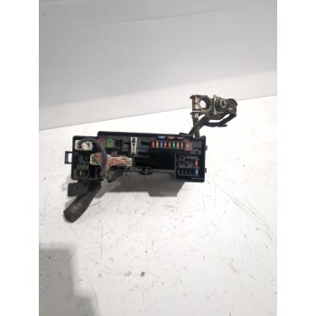 Recambio de caja reles / fusibles para citroën c1 (pm_, pn_) 1.4 hdi referencia OEM IAM 5014P01  