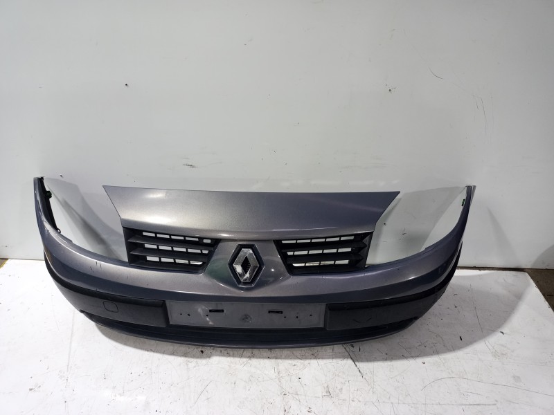 Recambio de paragolpes delantero para renault scenic ii authentique referencia OEM IAM 620225303R  