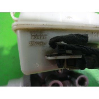 Recambio de bomba freno para opel zafira b cosmo referencia OEM IAM 32067271  