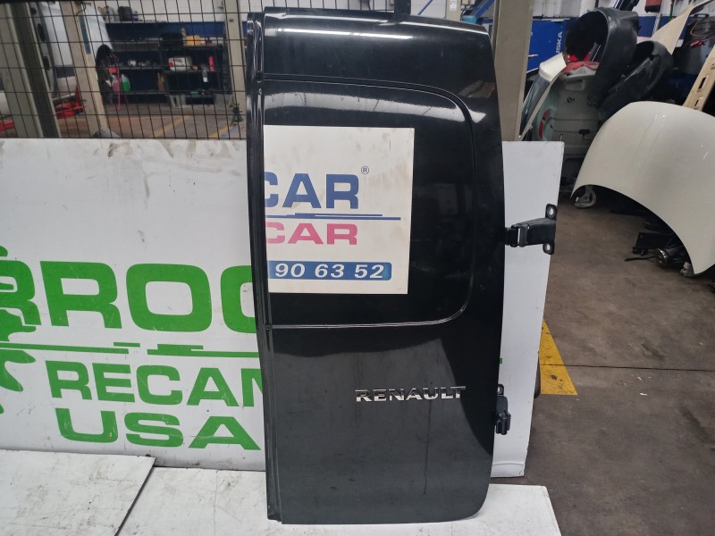 Recambio de puerta trasera derecha para renault kangoo profesional referencia OEM IAM 7751478141  