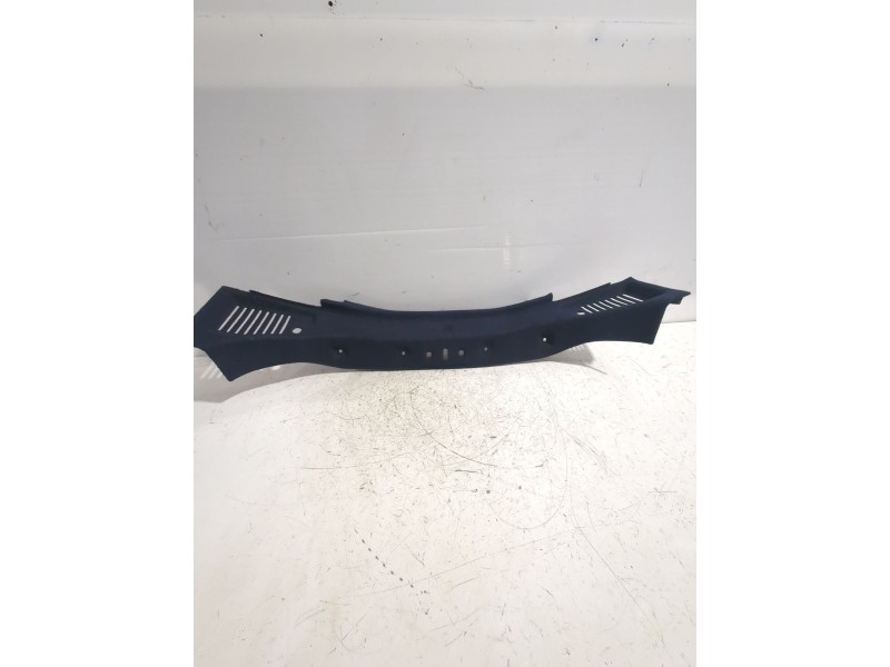 Recambio de moldura maletero para lancia musa (350_) 1.4 (350.axf1a) referencia OEM IAM 07354536090  