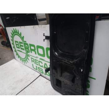 Recambio de puerta trasera derecha para renault kangoo profesional referencia OEM IAM 7751478141  