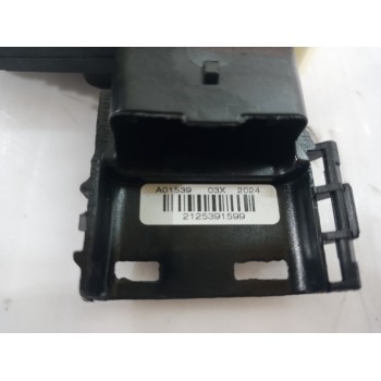 Recambio de cerradura puerta lateral derecha para citroën berlingo furgón berlingo m referencia OEM IAM A01539  