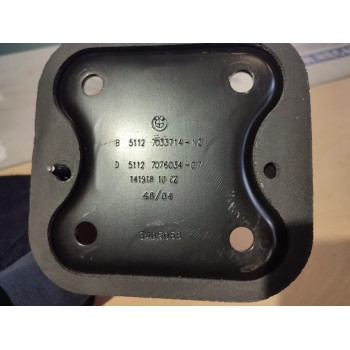 Recambio de refuerzo paragolpes delantero para bmw serie 5 berlina (e60) referencia OEM IAM 51127033714  