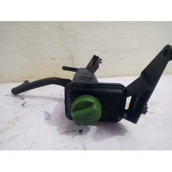 Recambio de deposito servo para volkswagen passat berlina (3b3) advance referencia OEM IAM 3B0422371  