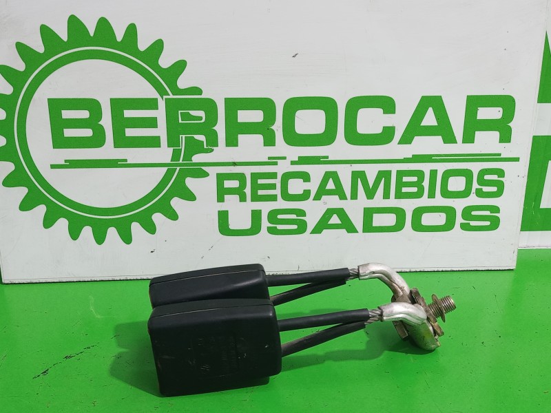 Recambio de enganche cinturon para seat ibiza (6l1) 1.9 sdi referencia OEM IAM 6Q0857488B  