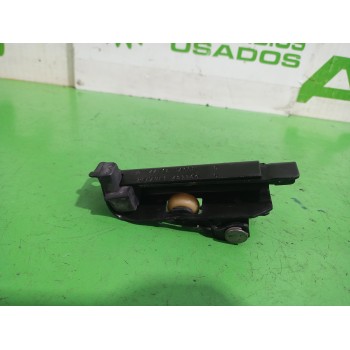 Recambio de soporte / guia puerta corredera para renault kangoo profesional referencia OEM IAM 497760  