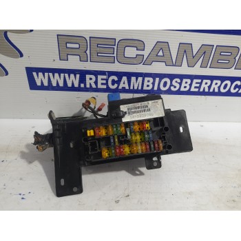 Recambio de caja reles / fusibles para citroën jumpy 1.9 diesel referencia OEM IAM 9635519180  