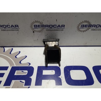 Recambio de aireadores para hyundai getz (tb) 1.5 crdi cat referencia OEM IAM 847401C550  