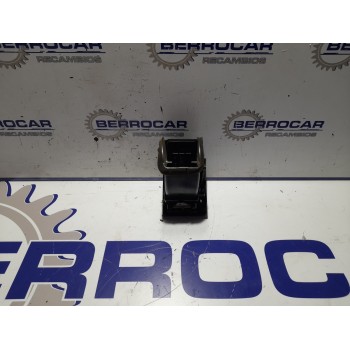 Recambio de aireadores para hyundai getz (tb) 1.5 crdi cat referencia OEM IAM 847401C550  