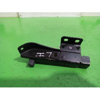 Recambio de soporte / guia puerta corredera para renault kangoo profesional referencia OEM IAM 497760  