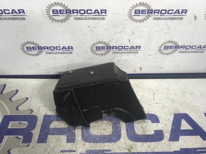 Recambio de cubierta caja reles para renault kangoo 1.5 dci diesel fap referencia OEM IAM 243827069R  
