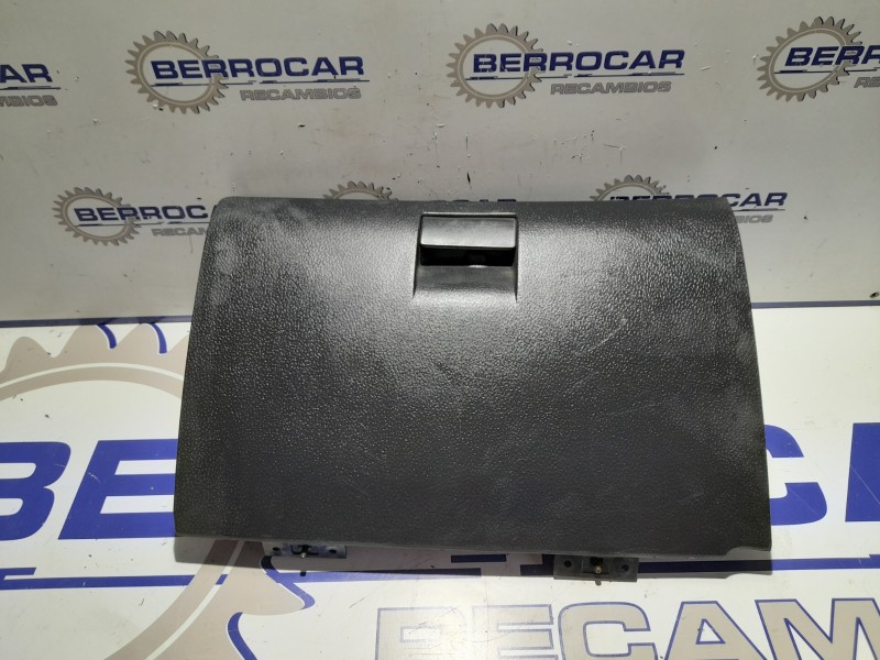 Recambio de guantera para hyundai getz (tb) 1.5 crdi cat referencia OEM IAM 845111C000  