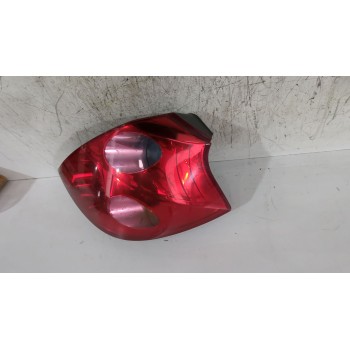 Recambio de piloto trasero derecho para kia cee´d hatchback (ed) 1.6 crdi 90 referencia OEM IAM 924021H000  