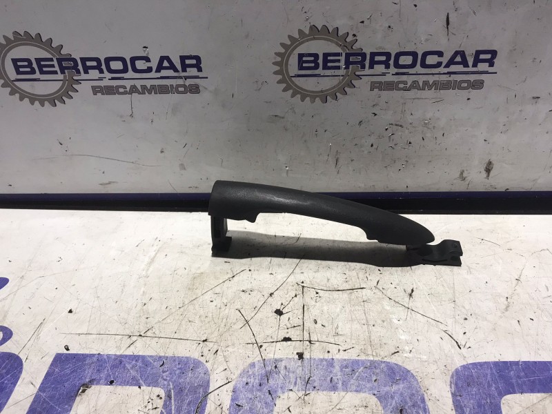 Recambio de maneta exterior trasera izquierda para renault kangoo 1.5 dci diesel fap referencia OEM IAM 8200497537  