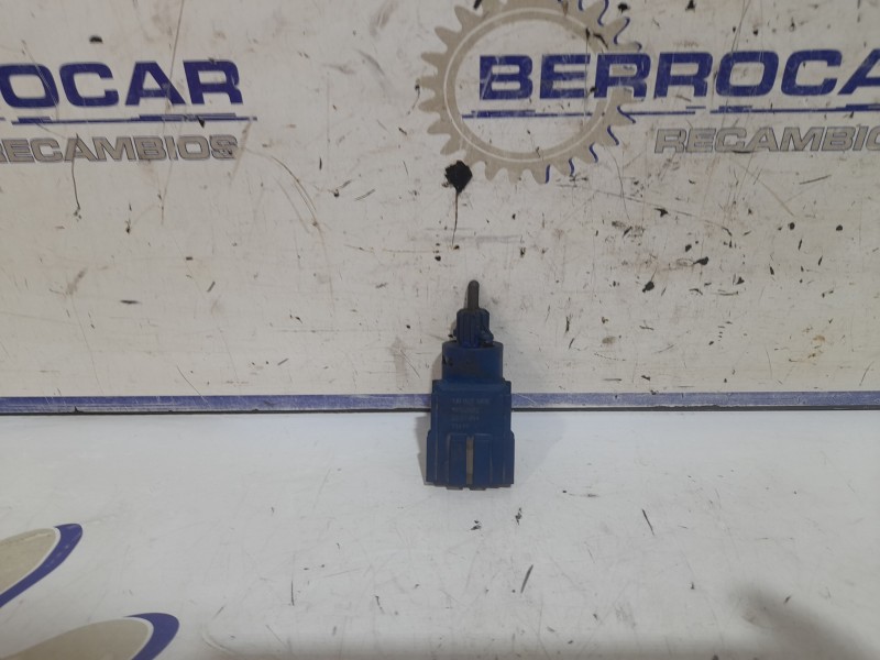 Recambio de sensor para volkswagen polo (9n3) 1.4 tdi referencia OEM IAM 1J0927189  
