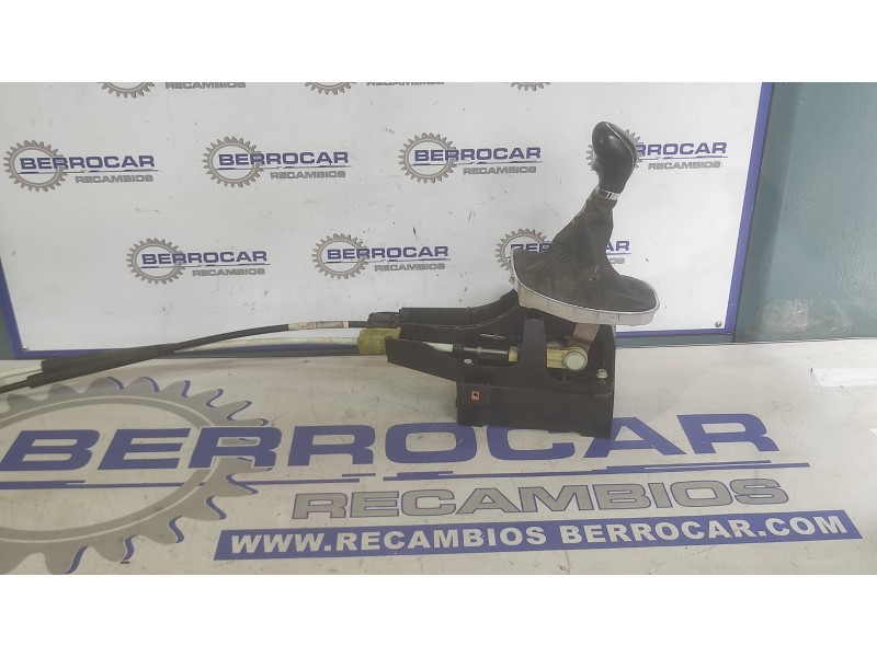 Recambio de palanca cambio para opel insignia berlina 2.0 16v cdti referencia OEM IAM 55563829  