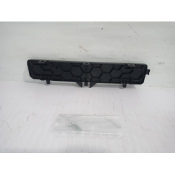 Recambio de moldura para volkswagen golf vii lim. bluemotion referencia OEM IAM T1015742R  