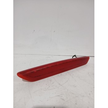 Recambio de piloto trasero central para volkswagen polo iv (9n_, 9a_) 1.9 sdi referencia OEM IAM 6Q6945097  