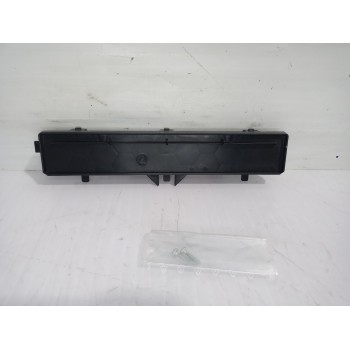 Recambio de moldura para volkswagen golf vii lim. bluemotion referencia OEM IAM T1015742R  