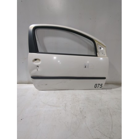 Recambio de puerta delantera derecha para citroën c1 (pm_, pn_) 1.4 hdi referencia OEM IAM 1612543180  
