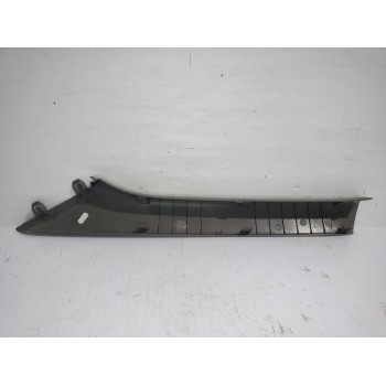 Recambio de moldura para renault master kipper doka l3h1 3,5t referencia OEM IAM 769110008R  