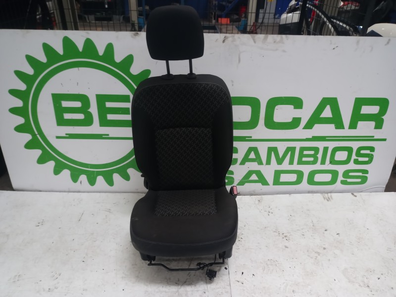 Recambio de asiento delantero derecho para renault kangoo profesional referencia OEM IAM 7701069778  