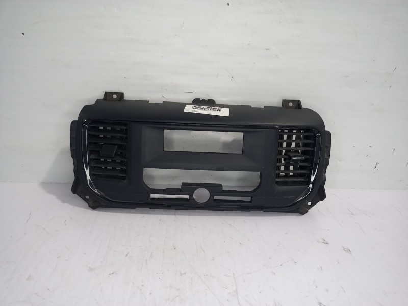 Recambio de rejilla aireadora para toyota proace verso compact family referencia OEM IAM GEO038445 / 227275011  