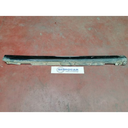 Recambio de estribos laterales para toyota avensis berlina (t25) 1.8 16v cat referencia OEM IAM 75851 05010  