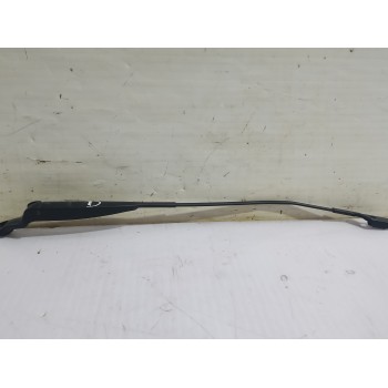 Recambio de brazo limpia delantero derecho para fiat 500 cabrio (150) aniversario referencia OEM IAM 312PSX  