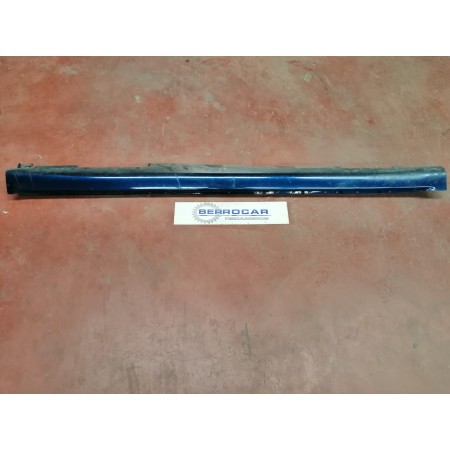 Recambio de faldon lateral para toyota corolla verso (r1) 2.2 d-cat referencia OEM IAM 758510F020  