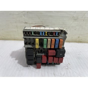 Recambio de caja reles / fusibles para fiat 500 cabrio (150) aniversario referencia OEM IAM 51781452  